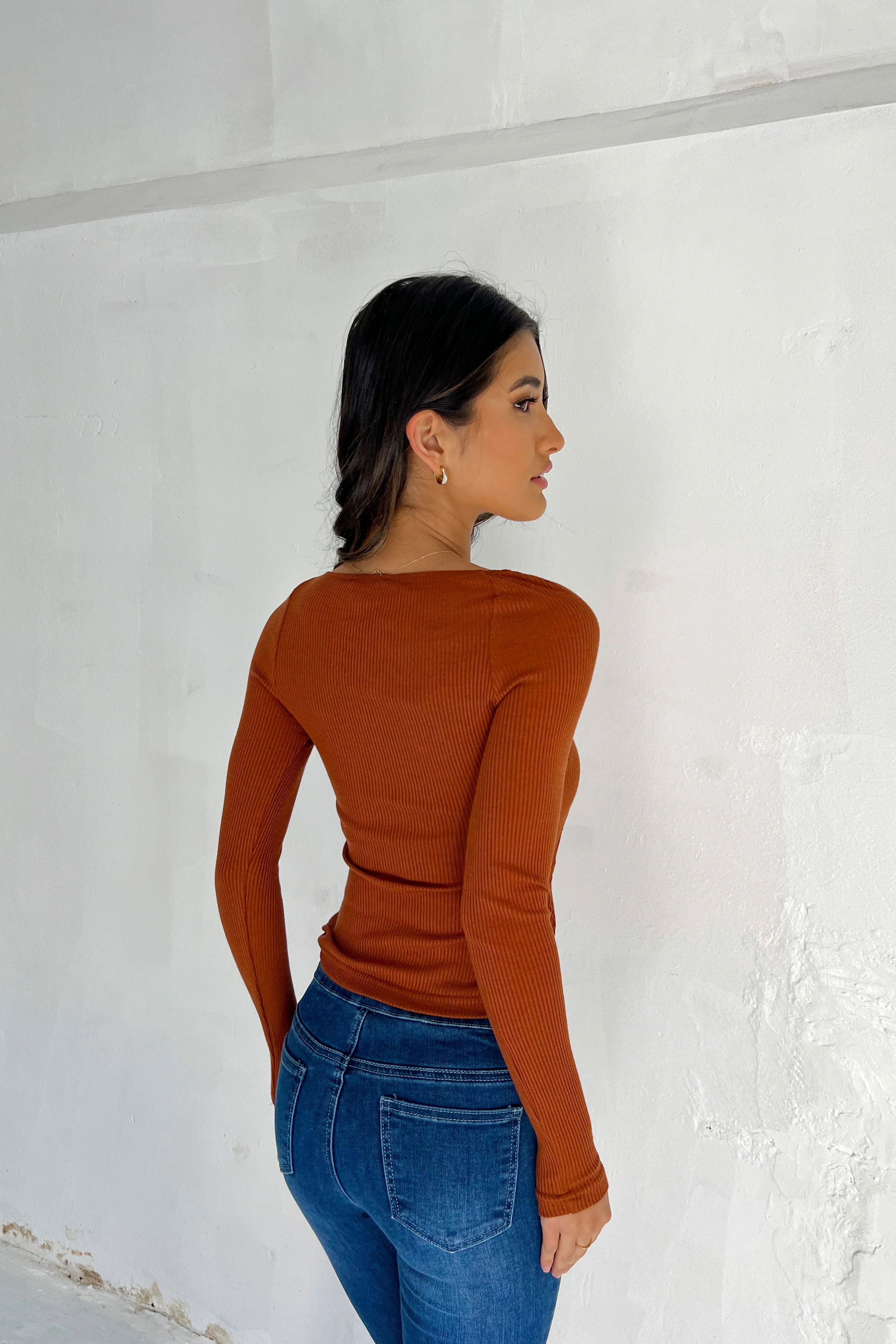 Chic Asymmetrical Cut-Out Knit Top